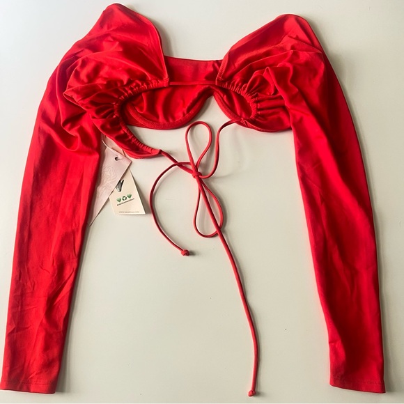 NWT HAH Keep It Up Cropped Top Size Medium - Picture 3 of 8